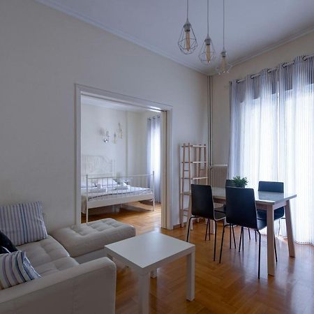 Beautiful 2Bd Apartment Near Historic Center Of Афины Экстерьер фото