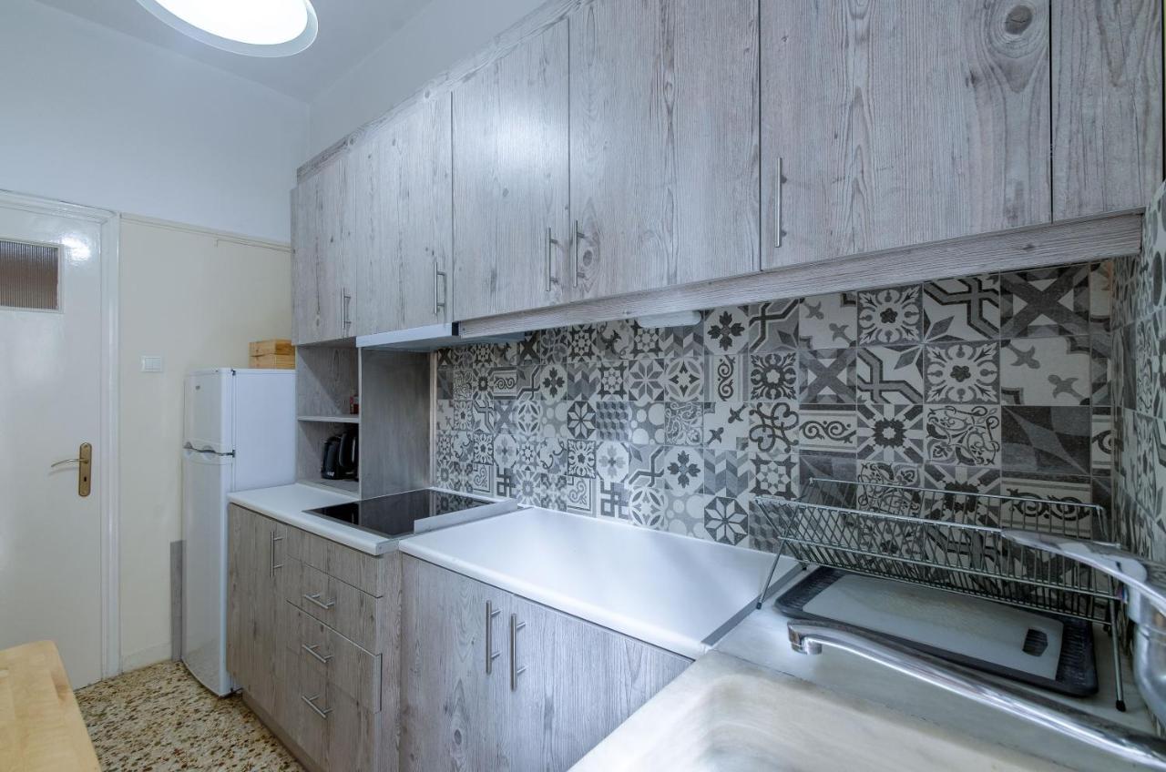 Beautiful 2Bd Apartment Near Historic Center Of Афины Экстерьер фото
